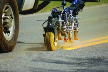 GRACO RoadLazer RoadPak Tow-Behind T4 25M839 - Imagen 3